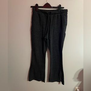 AE Fleece Flare Sweatpants Split Hem Size M